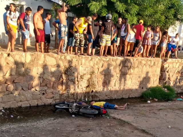 Em seguida a vítima foi encaminhada ao Hospital Regional de Sousa para receber o atendimento médico necessário (Foto: Reprodução Redes Sociais)