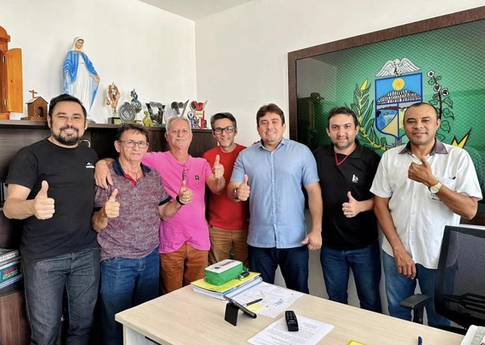 Na oportunidade, foram discutidos investimentos para beneficiar a localidade. (Foto: Divulgação).