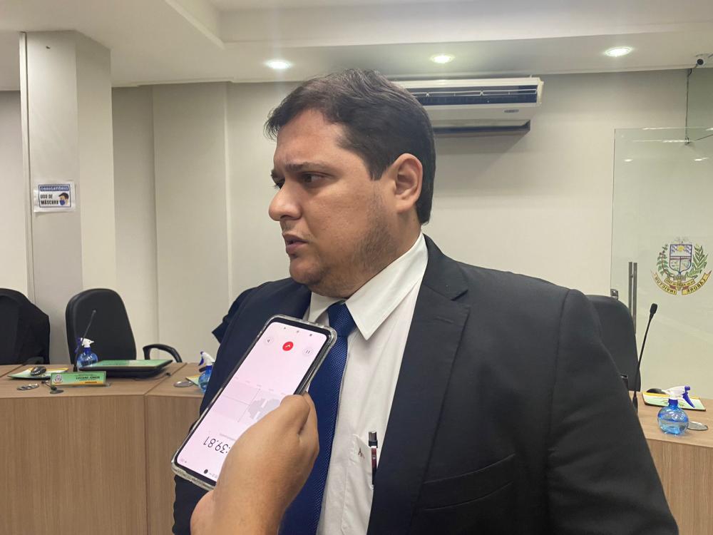 Novinho foi eleito presidente da Câmara Municipal de Sousa. (Foto: Debate Paraíba).).