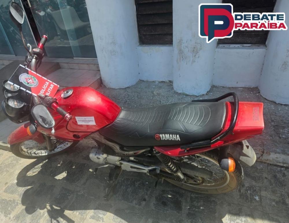 O veículo recuperado foi levado à delegacia de Polícia Civil e após serem adotados os procedimentos necessários, foi devolvida ao proprietário legítimo (Foto: Reprodução)