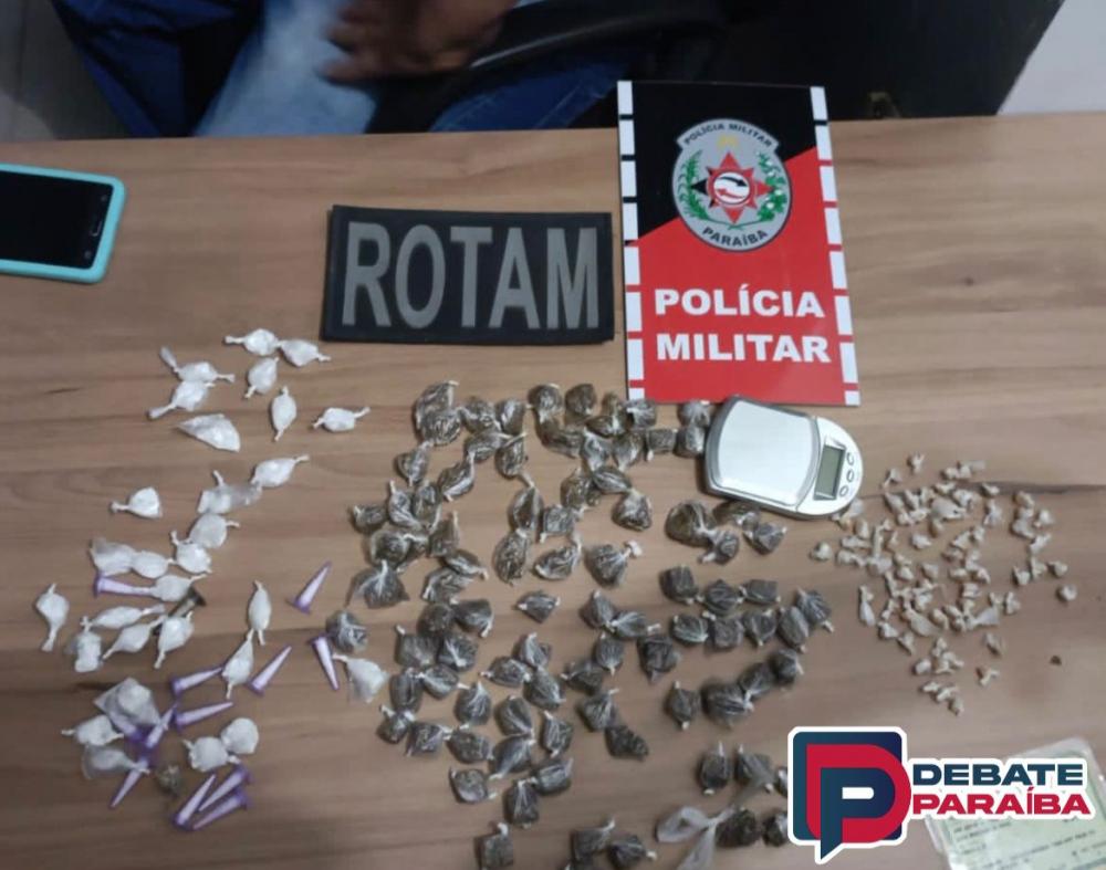 As pessoas receberam voz de prisão e foram conduzidos à delegacia de Polícia Civil com o material apreendido (Foto: Reprodução)