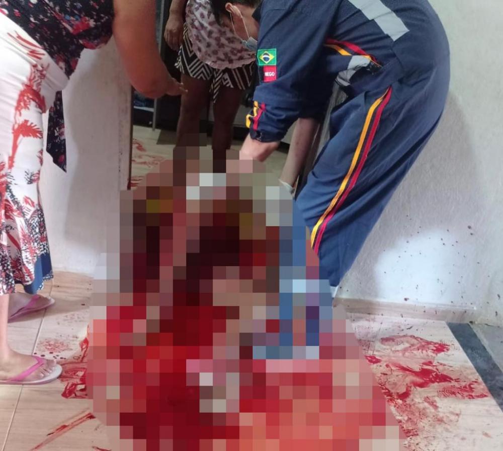 A vítima foi socorrida por uma equipe do SAMU para o Hospital Regional de Sousa, onde permanece internado sob os cuidados médicos (Foto: Reprodução)
