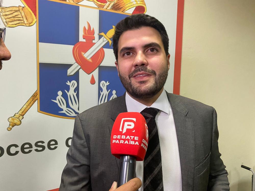 Deputado Wilson Filho declara ter apoio de João Azevêdo para Dr. Diego Galdino nas eleições de 2024 em Uiraúna e diz que hospital não saiu nem do terreno