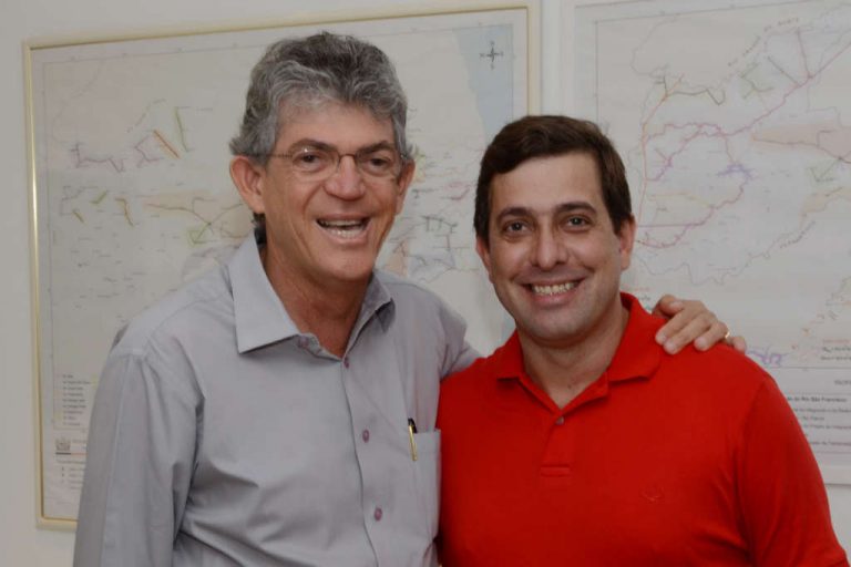 Durante entrevista a um programa de rádio, o parlamentar admitiu o racha entre os dois e revelou o motivo da ruptura (Foto: Reprodução)
