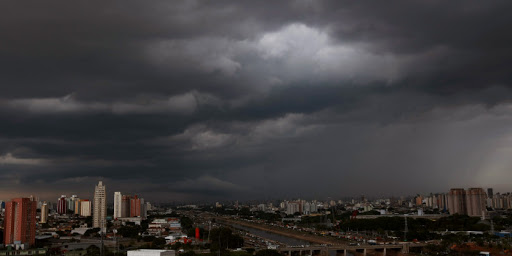 Localidades podem registrar ventos com intensidade entre 40 e 60 quilômetros por hora. Aviso é válido até as 11h deste sábado (Foto: Reprodução)