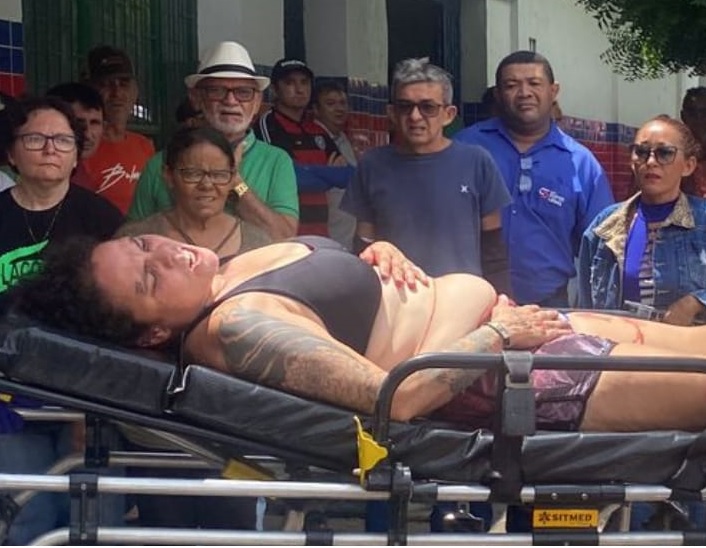 Mulher fica ferida com golpe de faca após discussão em bar e acusada foge antes da chegada da Polícia Militar, em Sousa