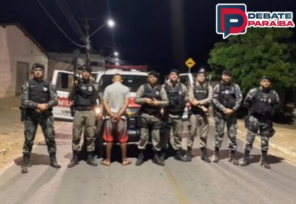 Diante do flagrante, o menor foi apreendido e levado à delegacia de Polícia Civil com os entorpecentes apreendidos, para serem adotadas as medidas cabíveis ao caso (Foto: Reprodução)