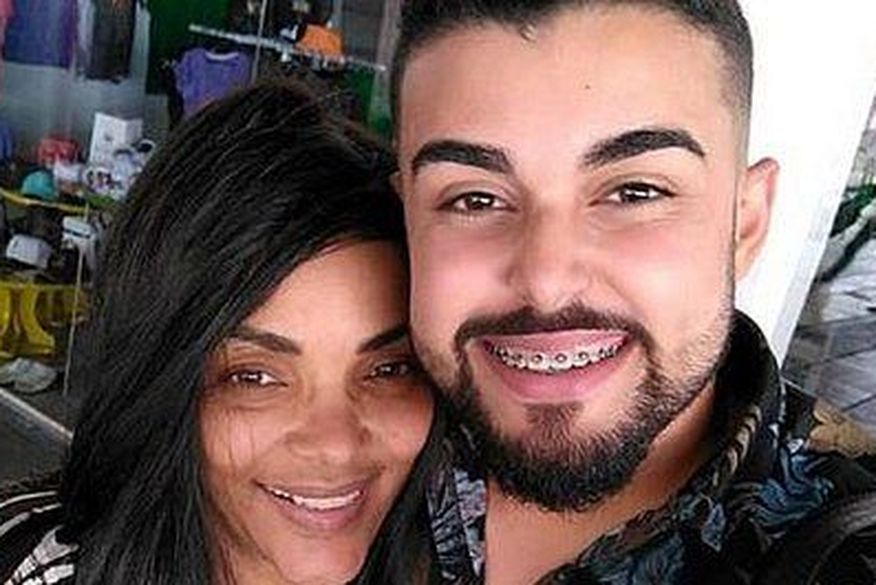 Evangélico, Allan Soares tem 25 anos e trabalha como produtor artístico de cantores do segmento gospel. (Foto: Reprodução).