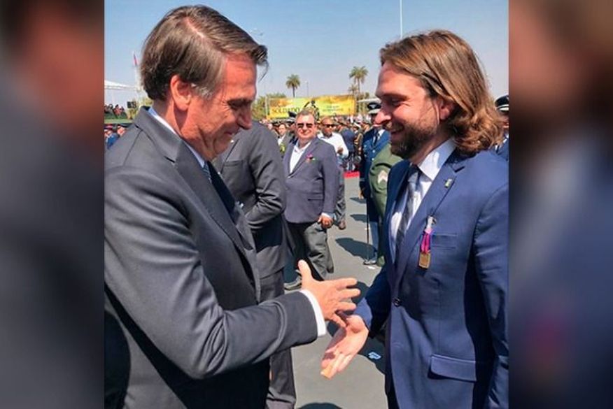 Santini é amigo da família Bolsonaro e chegou ao governo com respaldo dos filhos do presidente, que se refere a ele como 