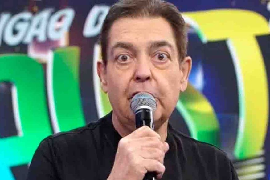 A perda de peso de Faustão chegou a ser um dos assuntos mais comentados do Twitter na tarde do domingo. (Foto: Reprodução).