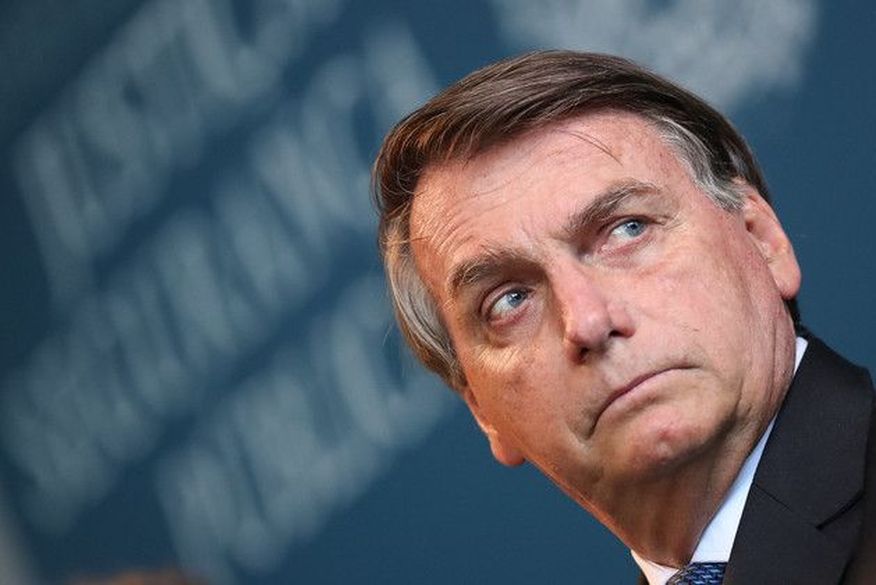 Na conversa, Bolsonaro admitiu que o preço dos combustíveis pago pelos consumidores é alto. (Foto: Reprodução)