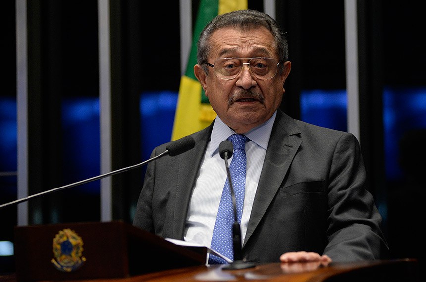 A desembargadora Fátima Bezerra, esposa do senador, confirmou a morte (Foto: Reprodução)