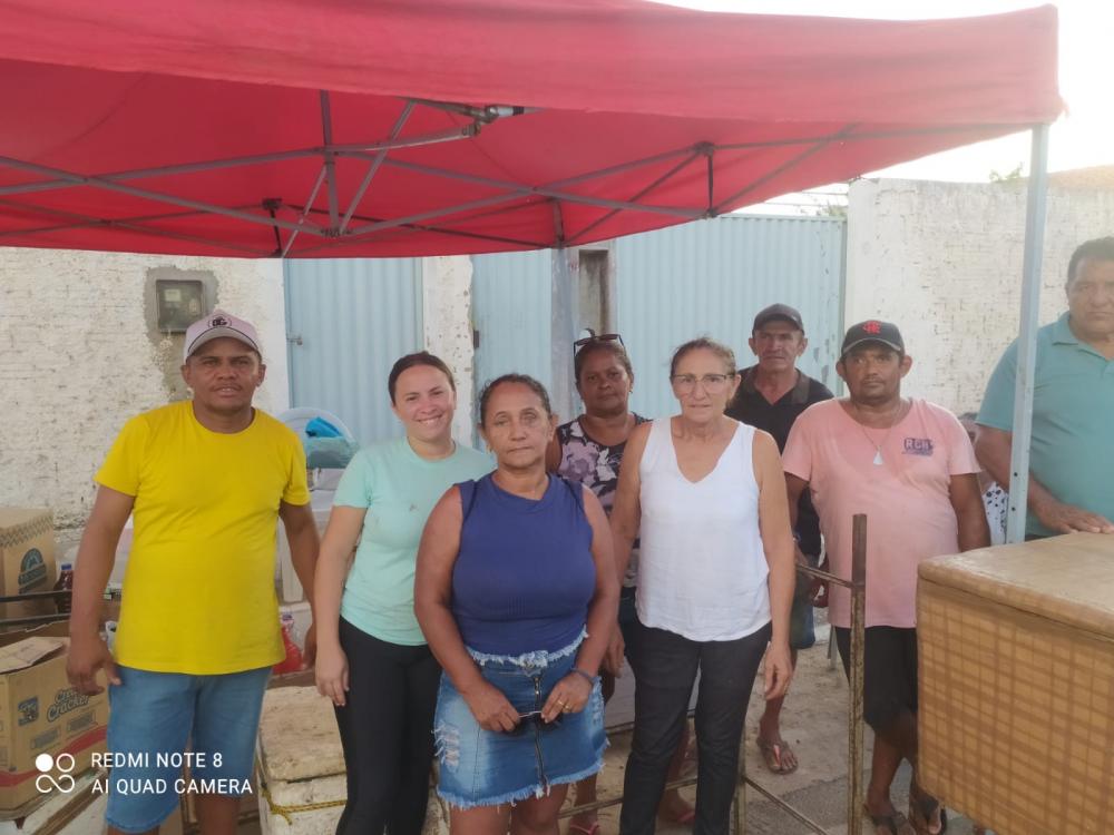 Após cobrar R$ 3 mil reais de vendedores ambulantes, Leninha Romão ‘escorraça’ comerciantes da festa de emancipação política de Uiraúna 