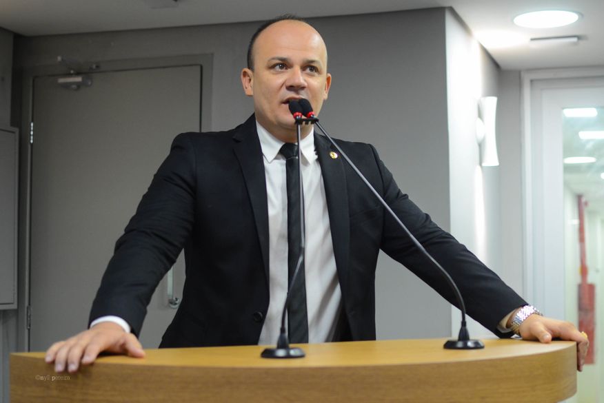 “O atual governador foi eleito pela maior organização criminosa da história da Paraíba!“, afirma Cabo Gilberto Silva. (Foto: Reprodução).