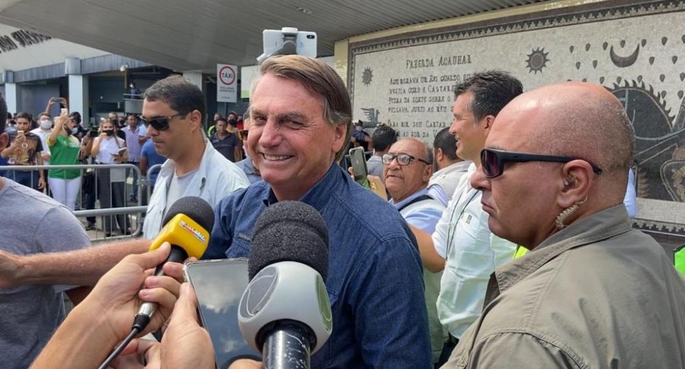 Bolsonaro em Campina Grande (Foto: Márcio Rangel/TV Correio).