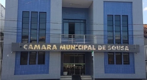 A lei complementar nº 219, concede reajuste, a partir de 01 de janeiro de 2024, a todos os servidores ocupantes de cargos comissionados da Câmara Municipal de Sousa. (Foto: Reprodução).