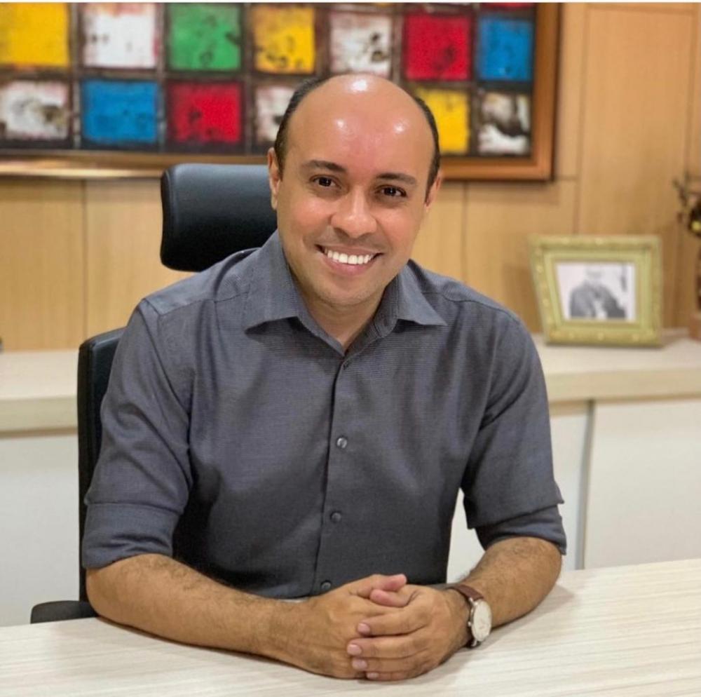 Professor Antônio Fernandes foi nomeado para Reitoria da Universidade Federal de Campina Grande. (Foto: Reprodução).