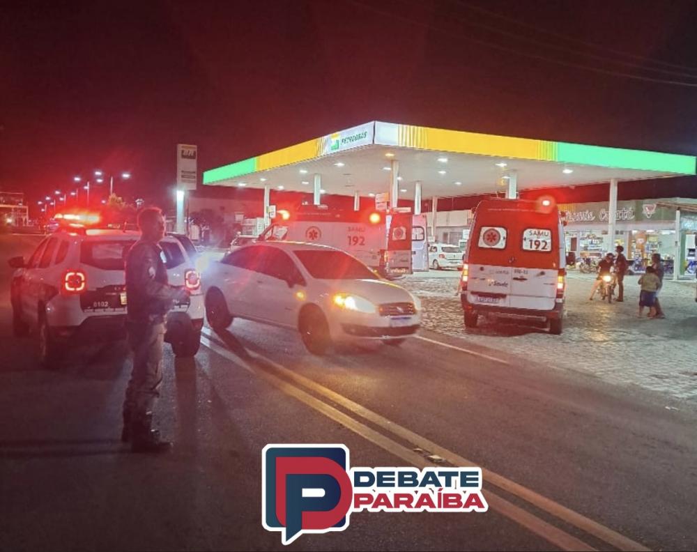 Os pacientes foram encaminhados ao Hospital Regional de Sousa, para receberem o atendimento médico (Foto: Reprodução Debate Paraíba)