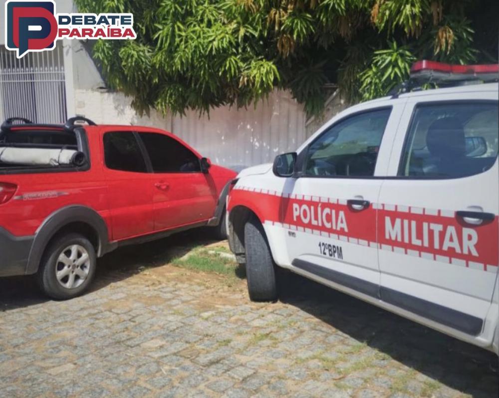 Diante dos fatos, o veículo e o condutor foram encaminhados à delegacia de Polícia Civil (Foto: Reprodução)