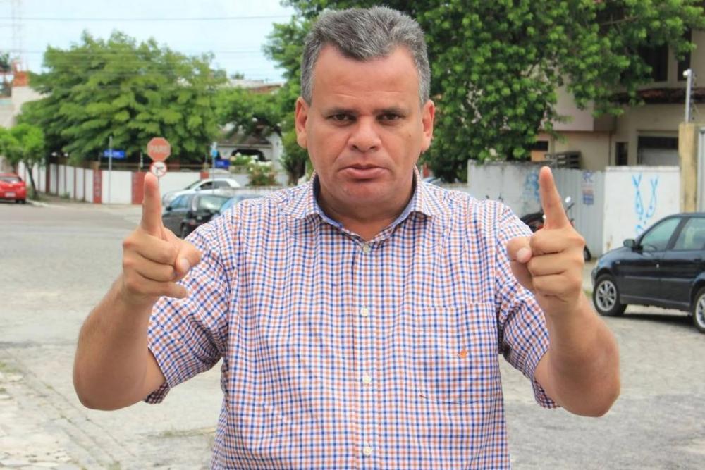 Em post de Emerson Machado no Instagram foram dirigidos aos Warao insultos como “preguiçosos”, “safados”, “vagabundos” e “imundos”. (Foto: Reprodução).