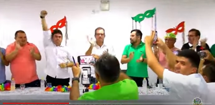 Hélder Carvalho é oficializado pré-candidato a prefeito de Sousa. (Foto: Reprodução).