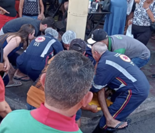 Após receber os primeiros socorros, o paciente foi encaminhado ao Hospital Regional de Sousa (Foto: Reprodução)