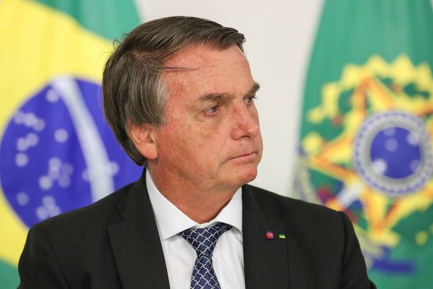Bolsonaro afirmou que prepara a apresentação de um projeto de lei para encaminhar ao Congresso Nacional a fim de definir o que seriam atividades essenciais. (Foto: Reprodução).