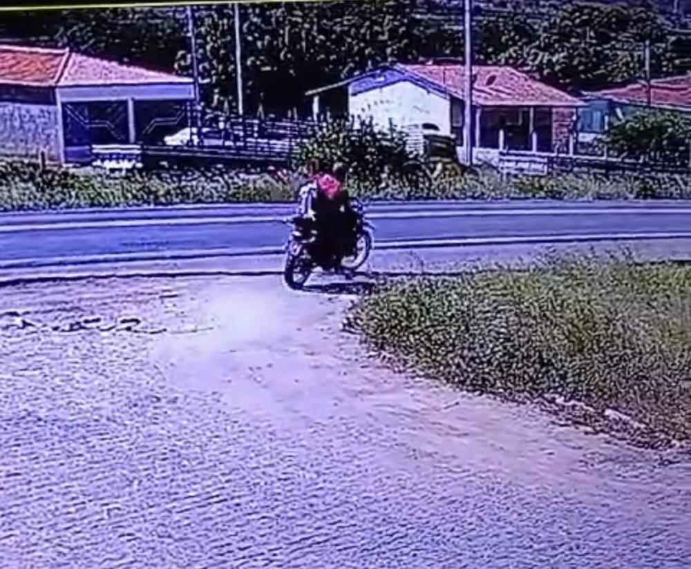 A vítima foi orientada a formalizar um Boletim de Ocorrência na delegacia de Polícia Civil (Foto: Reprodução)