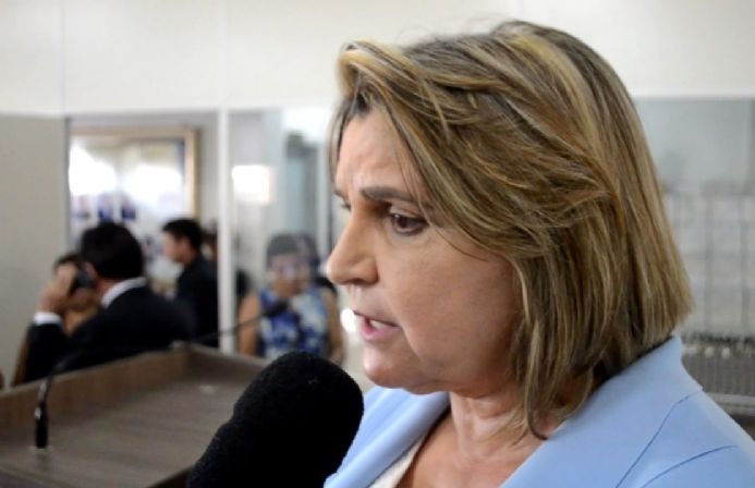 Além da prefeita, o esposo dela, o ex-prefeito Edilson Pereira de Oliveira, também foi infectado pela pelo novo coronavírus. (Foto: Reprodução).