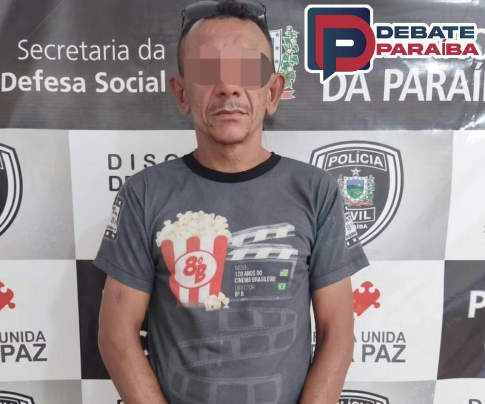Após ser preso, Gledson Moreira foi encaminhado à delegacia de Polícia Civil (Foto: Reprodução)