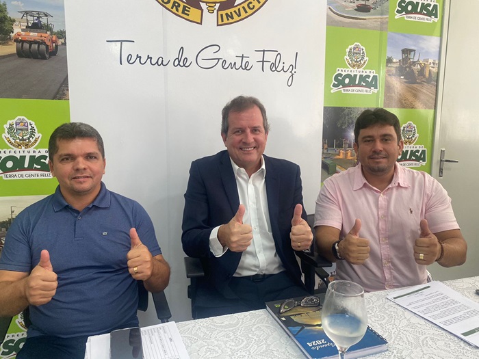 Já os enfermeiros, técnicos de enfermagem e auxiliares, receberão um aumento salarial de 7,65%. (Foto: Reprodução).