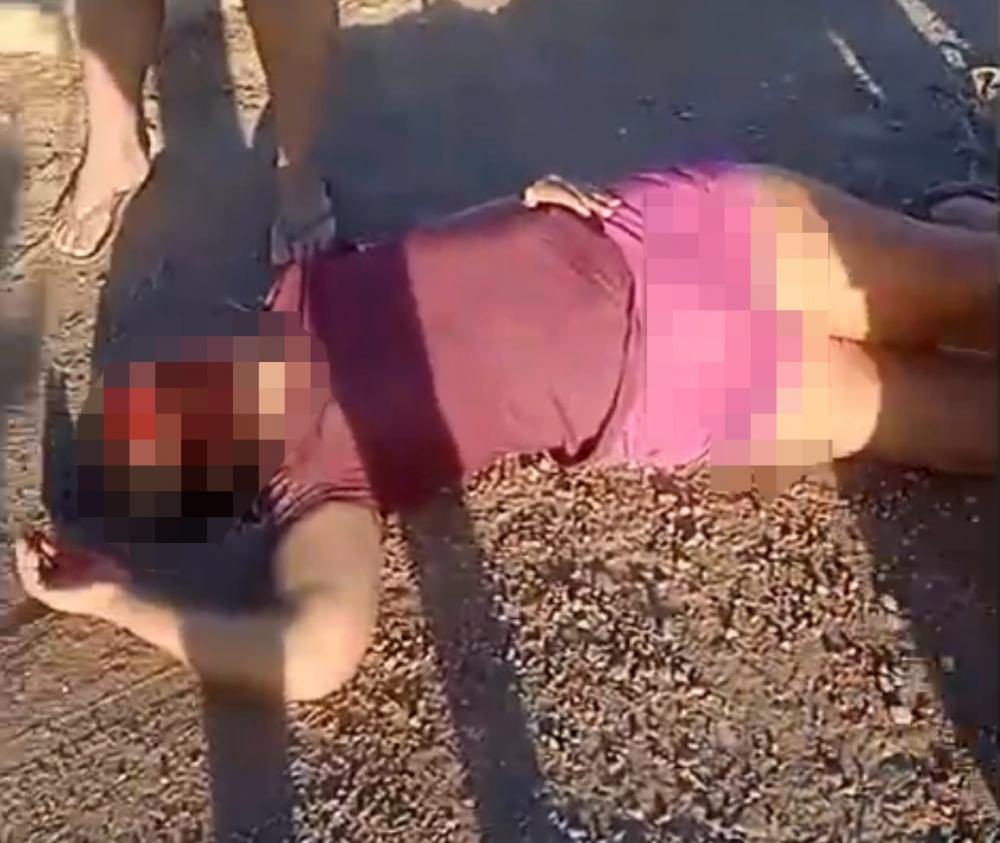 Devido ao impacto, uma das vítimas sofreu uma pancada na cabeça que ocasionou sangramento (Foto: Reprodução)