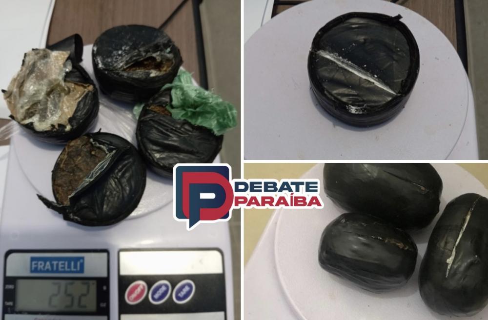 Todo o entorpecente apreendido e as acusadas, foram conduzidos à Central de Polícia Civil (Foto: Reprodução)