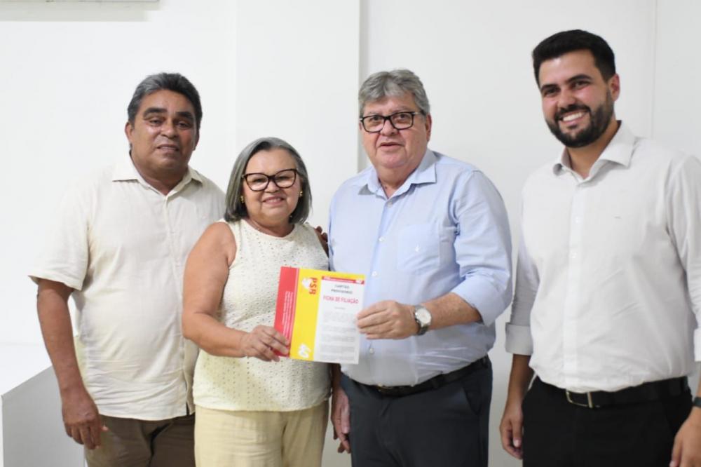 Na ocasião, o governador João Azevêdo desejou as boas-vindas à pré-candidata a prefeita pelo PSB. (Foto: Reprodução).