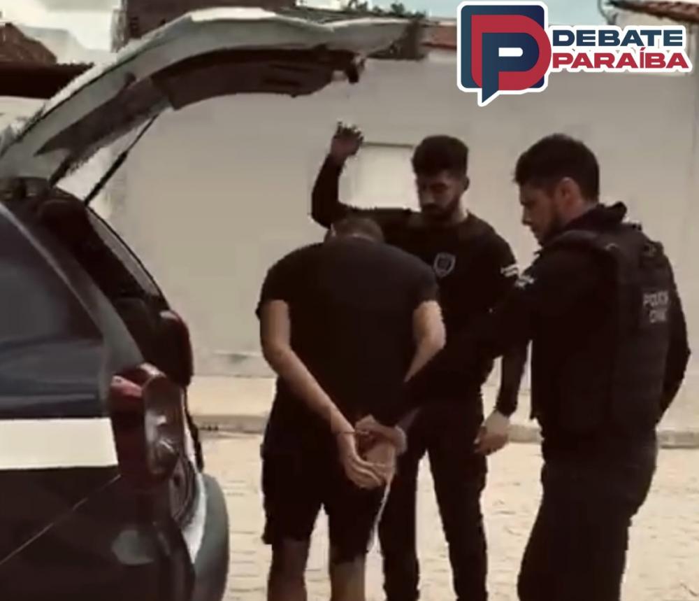 Após ser preso, Danilo Rodrigues foi levado à delegacia de Polícia Civil (Foto: Reprodução)