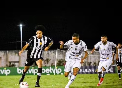 O Dinossauro encara o Botafogo-PB na final do estadual (Foto: Reprodução)