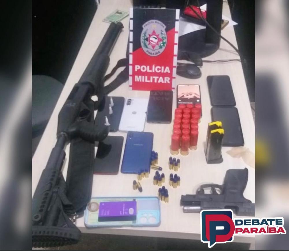As guarnições iniciaram as diligências pela localidade, e os suspeitos ao avistarem os militares tentaram se dispersar, porém não obtiveram êxito. (Foto: Reprodução).