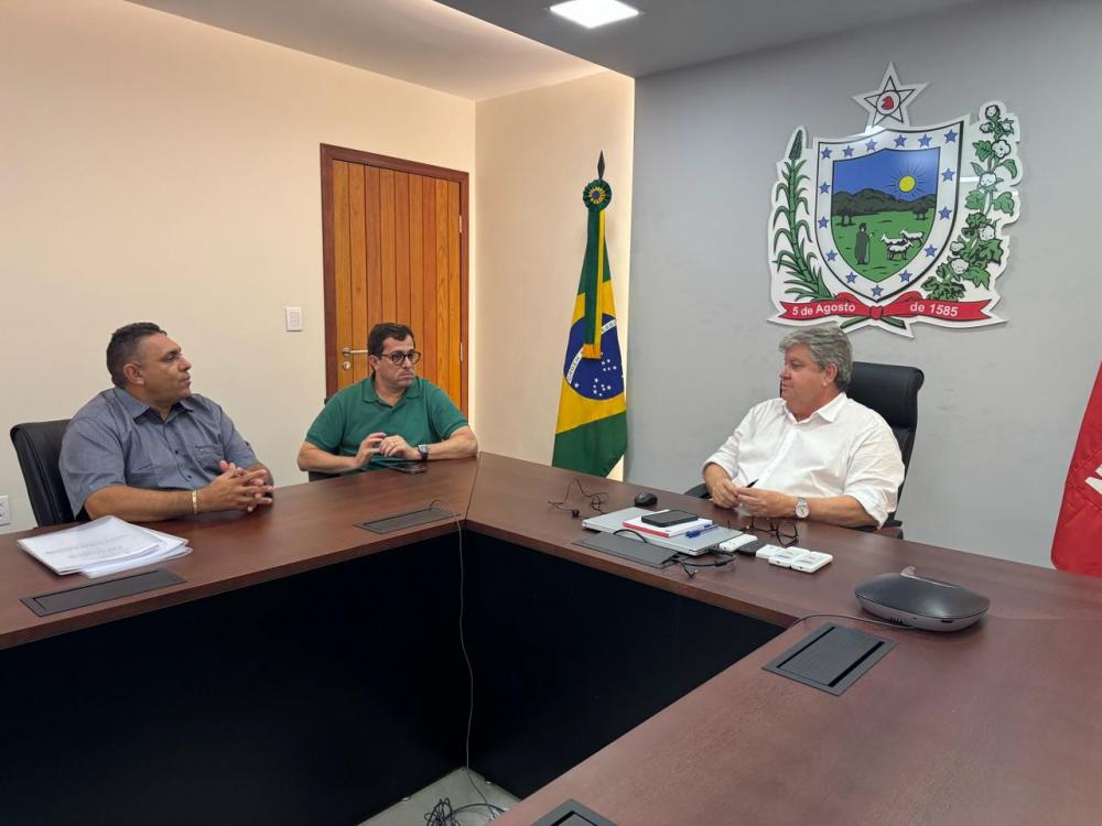 O prefeito João Neto expressou sua satisfação com a receptividade e o apoio recebido do governador Azevêdo. (Foto: Divulgação).