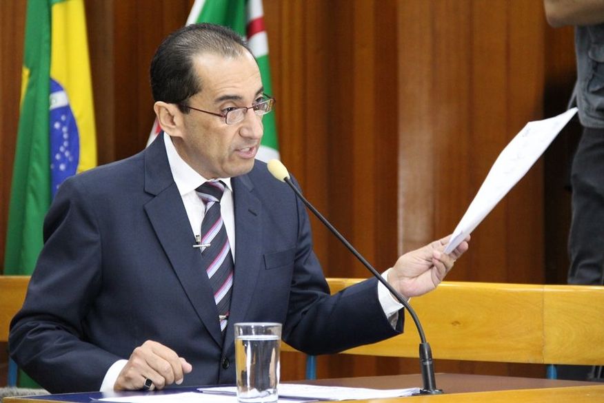 Senador quer impeachment de ministro do STF (Foto: Reprodução).