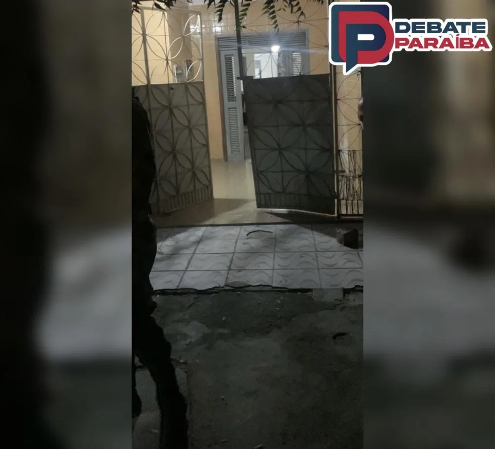 O infrator da lei recebeu voz de prisão e foi conduzido à delegacia de Polícia Civil (Foto: Reprodução)