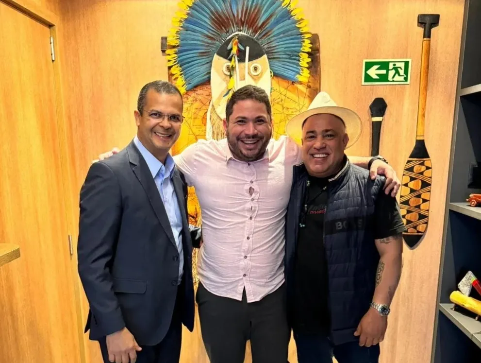 Os apicultores do Assentamento Juazeiro passam a igualar as condições de outros produtores de mel da região, fortalecendo suas atividades produtivas e aumentando a lucratividade do negócio. (Foto: Reprodução).
