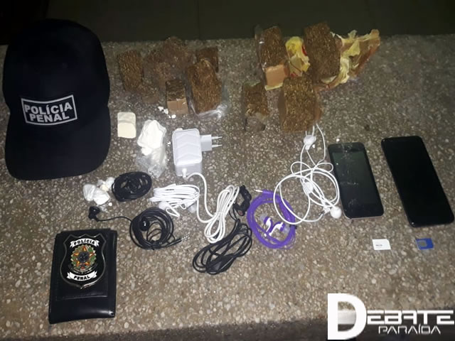 O material apreendido foi levado à delegacia de Polícia Civil para serem adotados os procedimentos necessários à ocorrência (Foto: Divulgação SEAP)