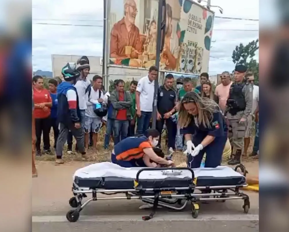 Os jovens foram arremessados violentamente ao solo, sendo que Lucas sofreu uma pancada na cabeça (Foto: Reprodução)