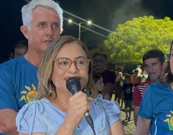 prefeita Adeilza Soares (PSB), prefeita do município de São Dominagos, sertão da Paraíba. (Foto: Reprodução).