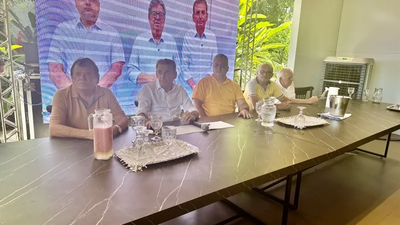 O anunciou da substituição ocorreu durante entrevista coletiva nesta quarta-feira (11). (Foto: Reprodução).