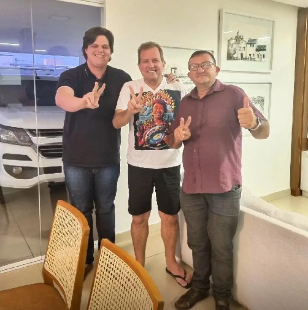 o socialista conquistou a adesão do vereador Paulo de Boscão, PT, da cidade de Bom Jesus. (Foto: Debate Paraíba).