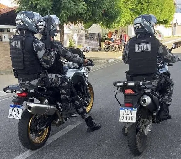 O indivíduo recebeu voz de prisão e foi levado à delegacia de Polícia Civil e posteriormente recambiado para uma unidade prisional (Foto: Reprodução)