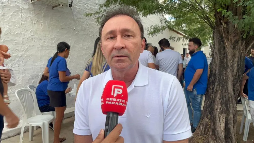 Deusdete Queiroga, secretário de Infraestrutura e dos Recursos Hídricos do Estado. (Foto: Debate Paraíba).