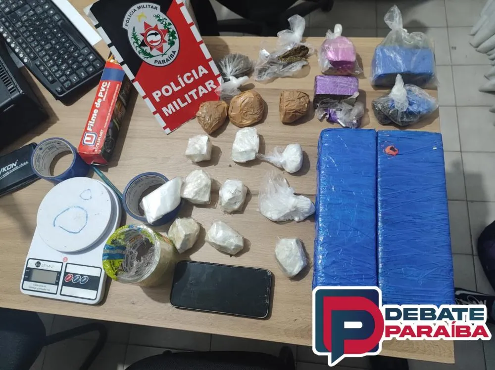 O infrator da lei recebeu voz de prisão e foi encaminhado à delegacia de Polícia Civil com todo o material apreendido (Foto: Reprodução Debate Paraíba)