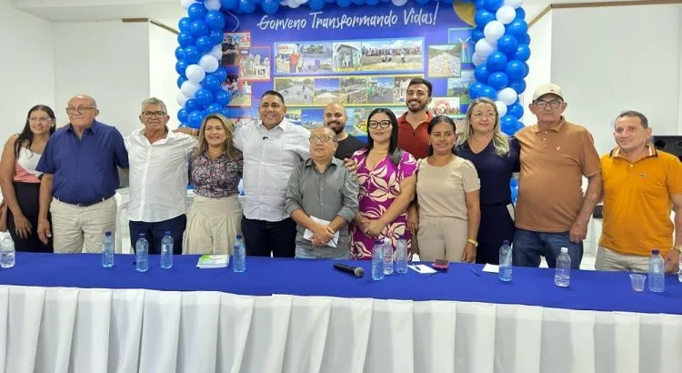 A decisão de manter 75% dos auxiliares em seus cargos, ao mesmo tempo em que promove ajustes estratégicos, indica uma tentativa de equilibrar continuidade e inovação. (Foto: Reprodução).